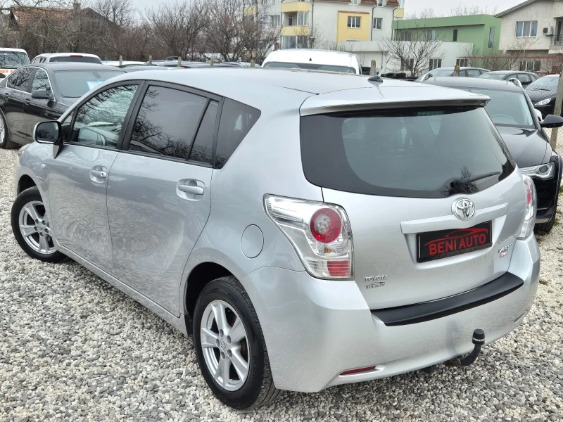 Toyota Corolla verso D4D-2.0-126 к.с KEYLESS GO, снимка 4 - Автомобили и джипове - 49314794