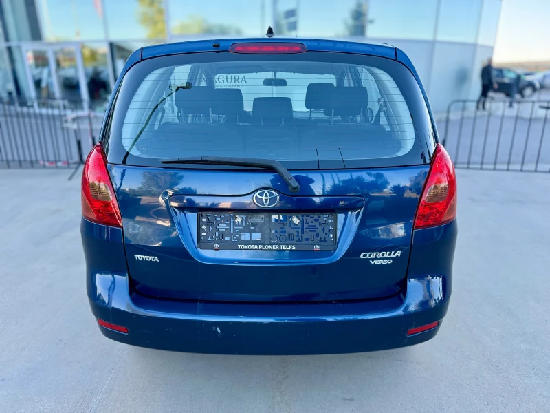 Toyota Corolla verso 2.0 D-4D, снимка 5 - Автомобили и джипове - 52654739