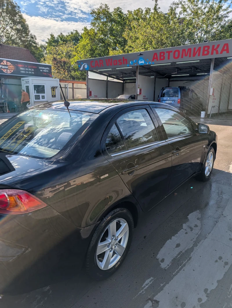 Mitsubishi Lancer 1, 8, снимка 7 - Автомобили и джипове - 51952762