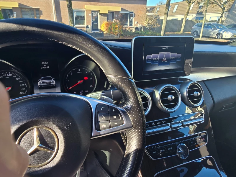 Mercedes-Benz C 250, снимка 2 - Автомобили и джипове - 52395167