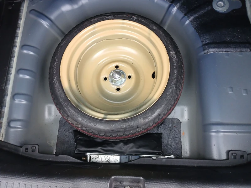 Honda Jazz, снимка 11 - Автомобили и джипове - 52669152