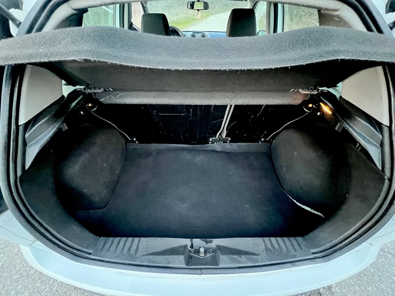 Ford Fiesta, снимка 15 - Автомобили и джипове - 52921372