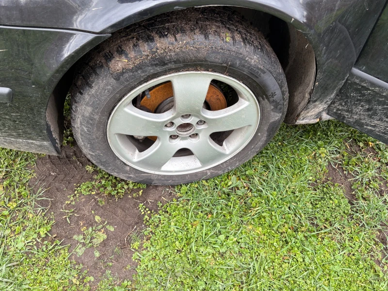 Seat Leon 1.9tdi 90hp ALH, снимка 3 - Автомобили и джипове - 53513344