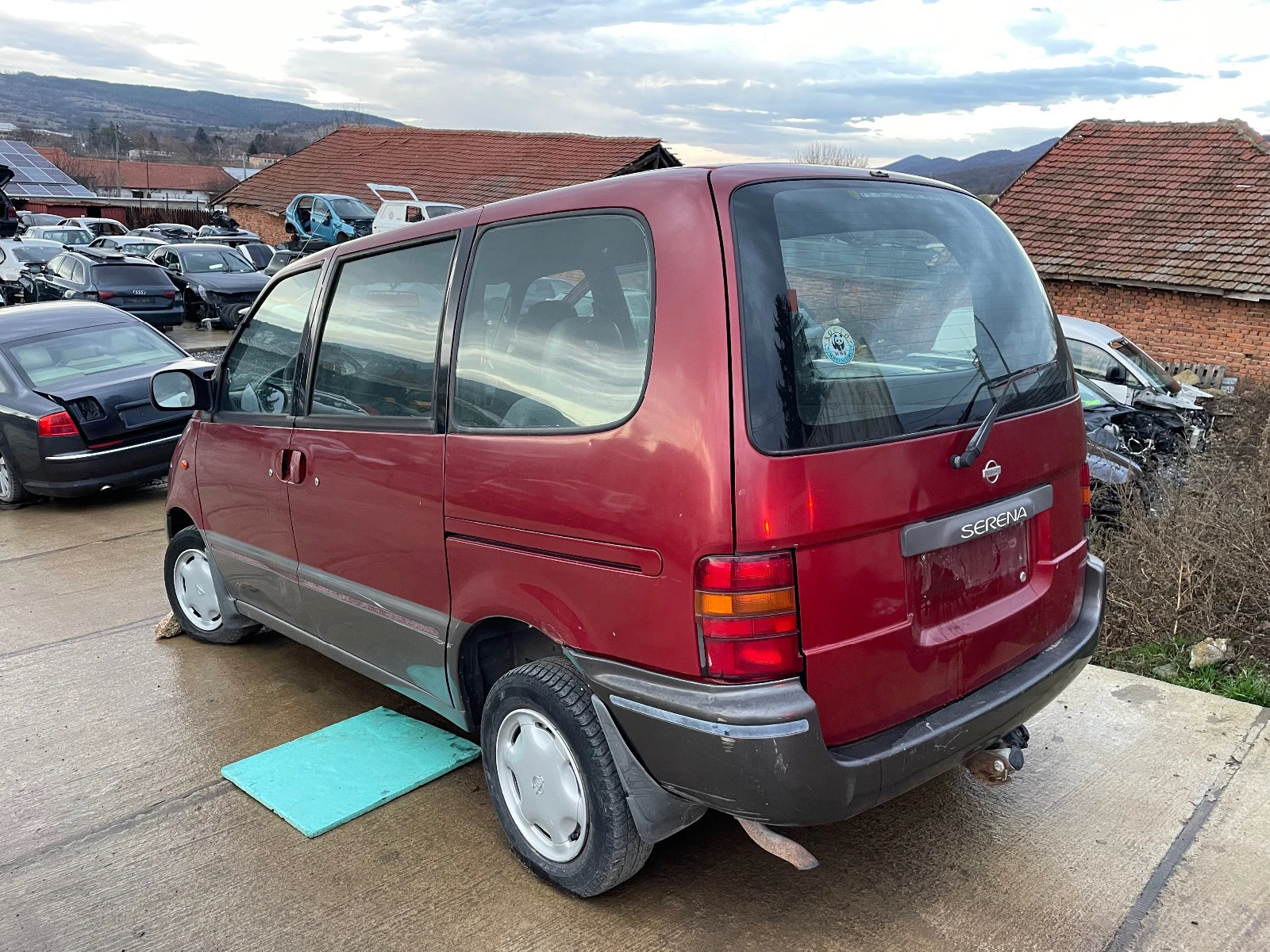 Nissan Serena, снимка 1