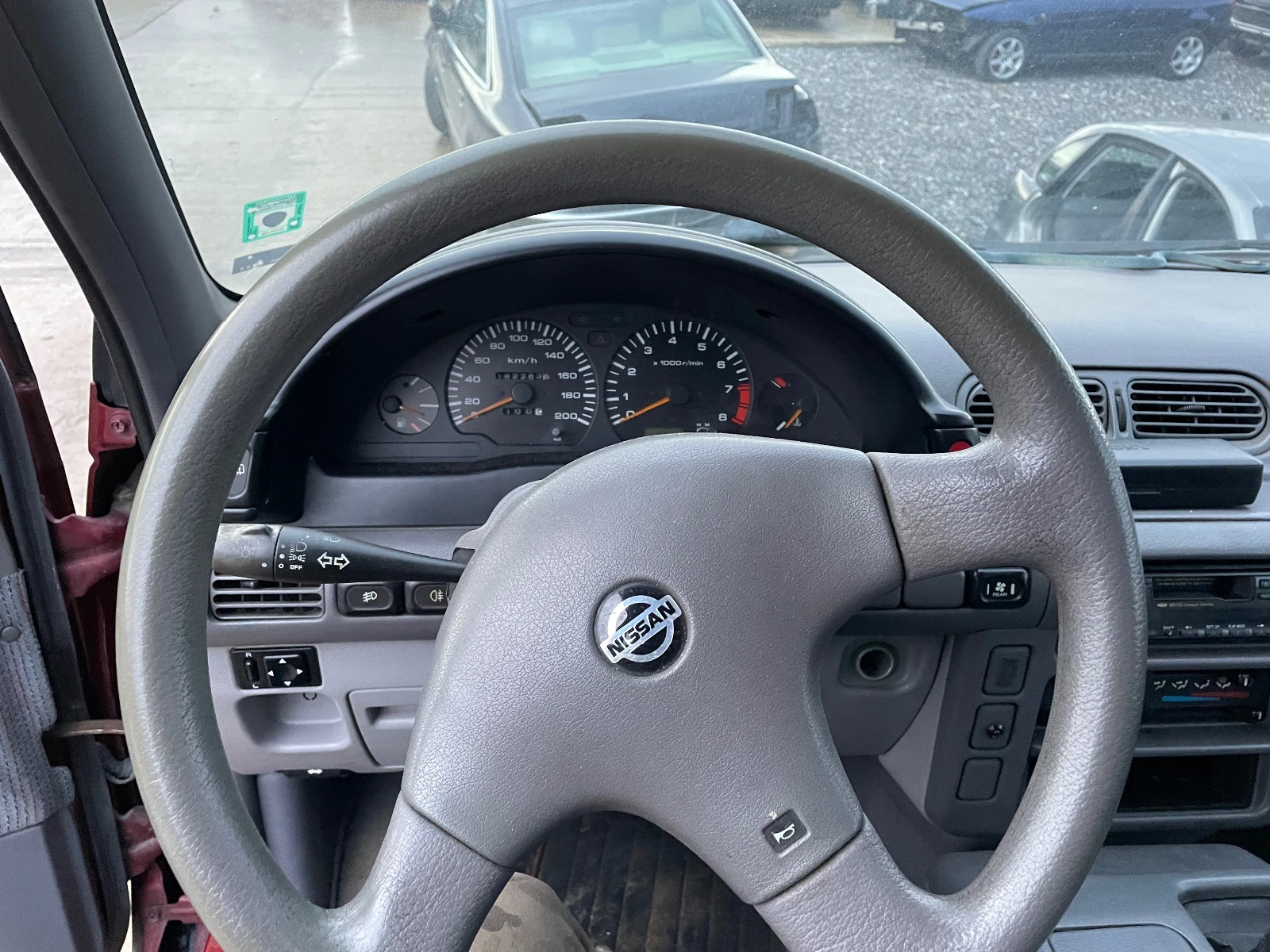 Nissan Serena | Mobile.bg — изображение 11
