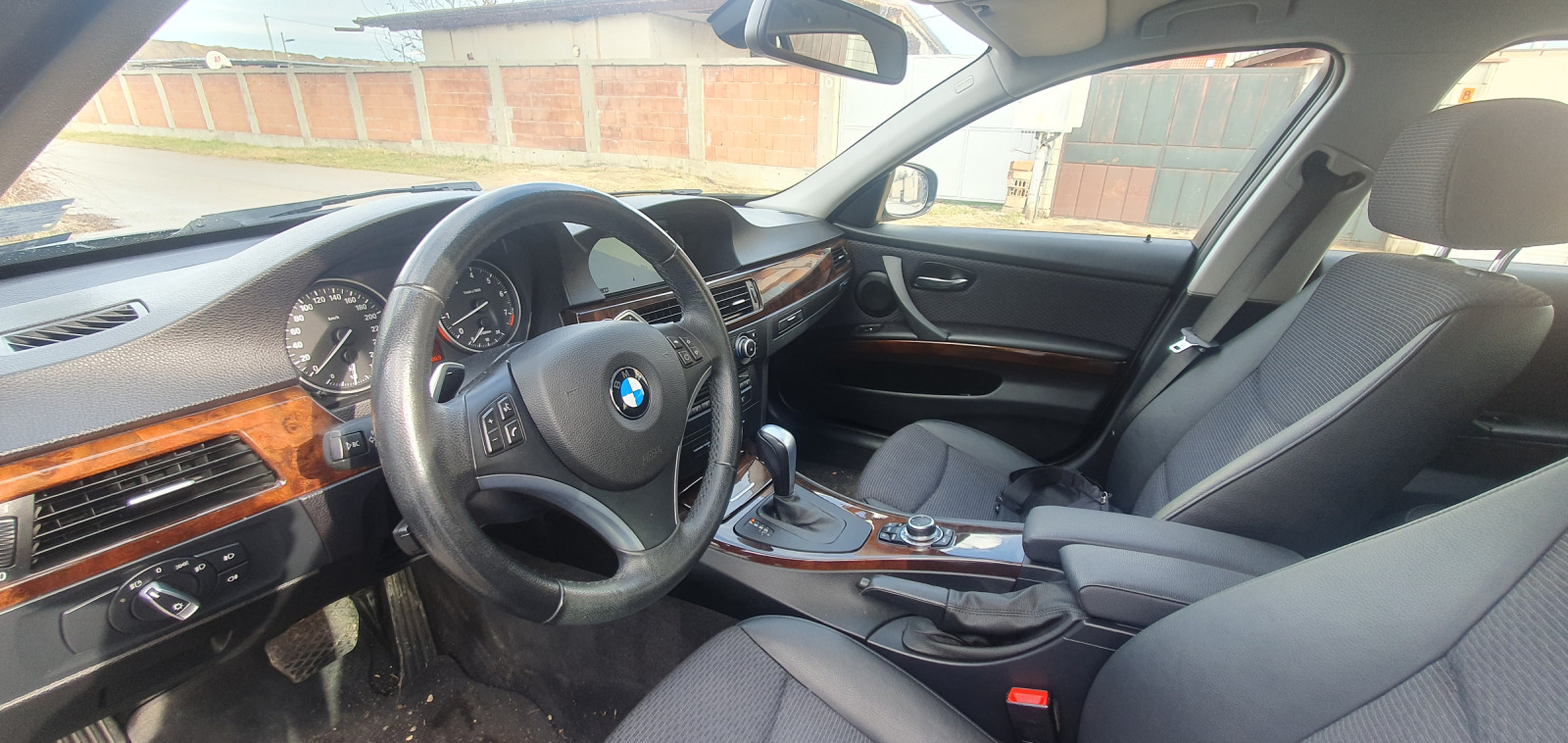 BMW 330 XDRIVE - изображение 1