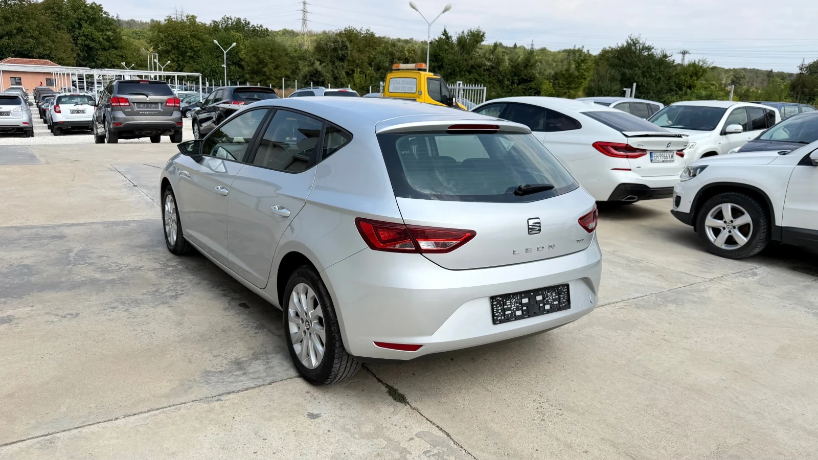 Seat Leon 1.6tdi 105k.c * Navi* Full LED* UNIKAT* , снимка 6 - Автомобили и джипове - 45769019