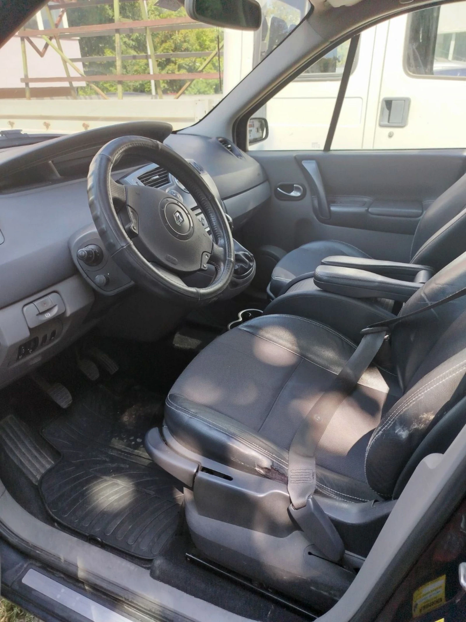 Renault Grand scenic 1.9 dci - изображение 4