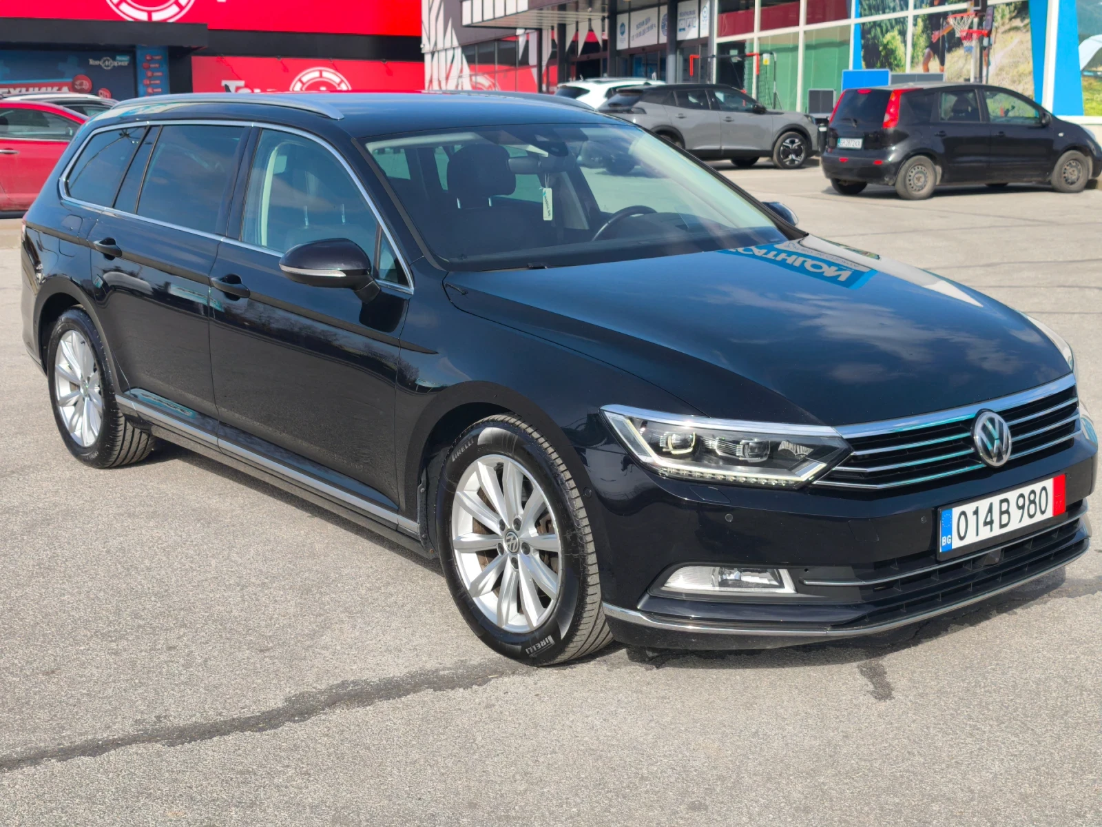 VW Passat 2.0TSi 220кс HIGHLINE , ВСИЧКИ ЕКСТРИ, ШВЕЙЦАРИЯ | Mobile.bg — изображение 1