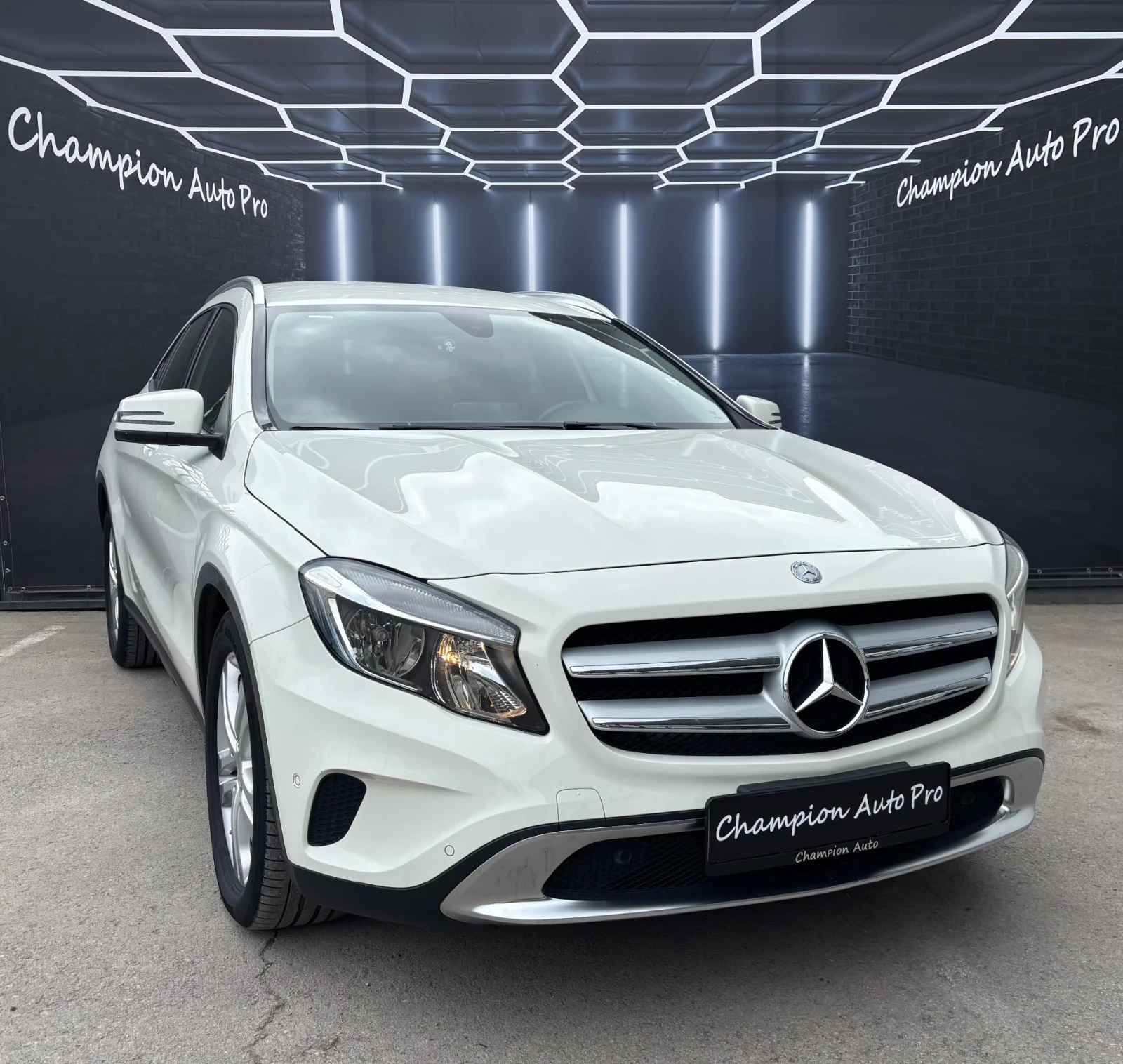 Mercedes-Benz GLA 200 2.0 CDI - изображение 3