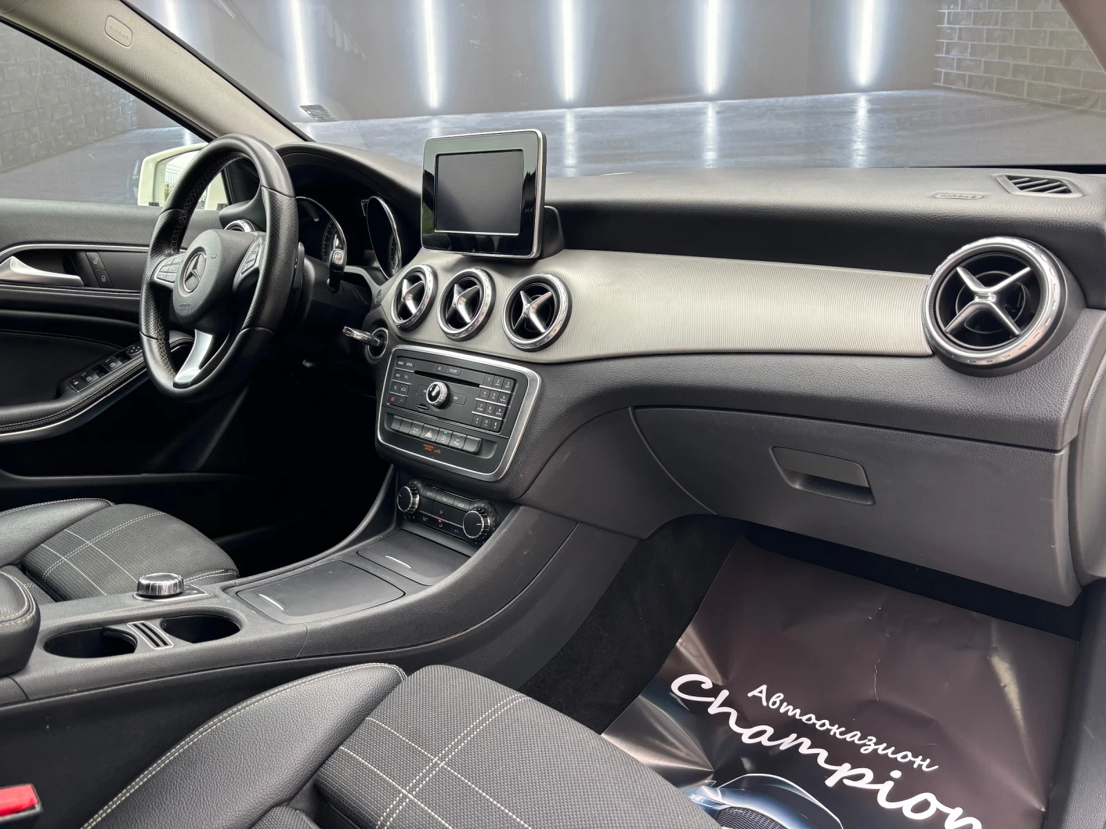 Mercedes-Benz GLA 200 2.0 CDI - изображение 10