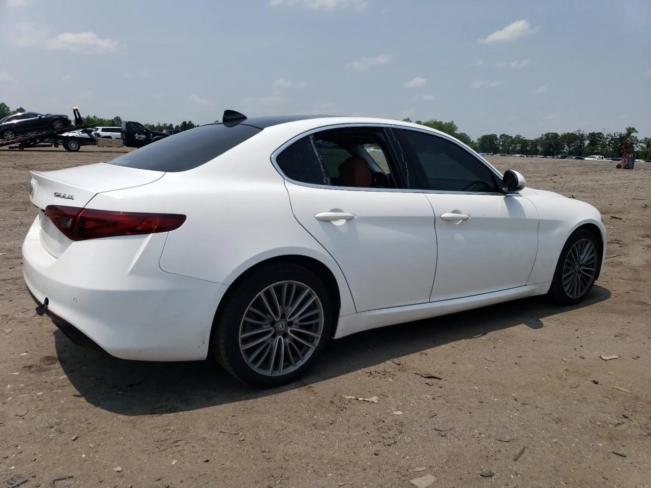 Alfa Romeo Giulia TI* Q4* ВИДЕО НА ДВИГАТЕЛЯ - изображение 4