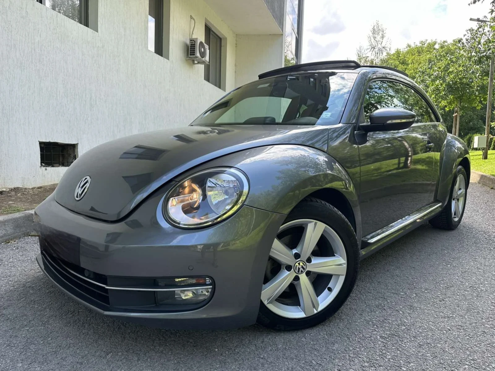 VW New beetle 2.0TDI / DSG / ПАНОРАМА - изображение 3