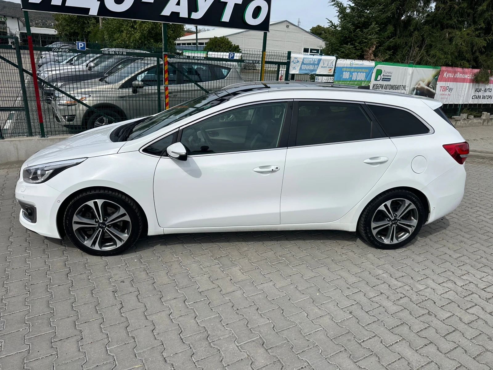 Kia Ceed 1.6cdi 136к.с Автомат Панорама GT line  - изображение 6