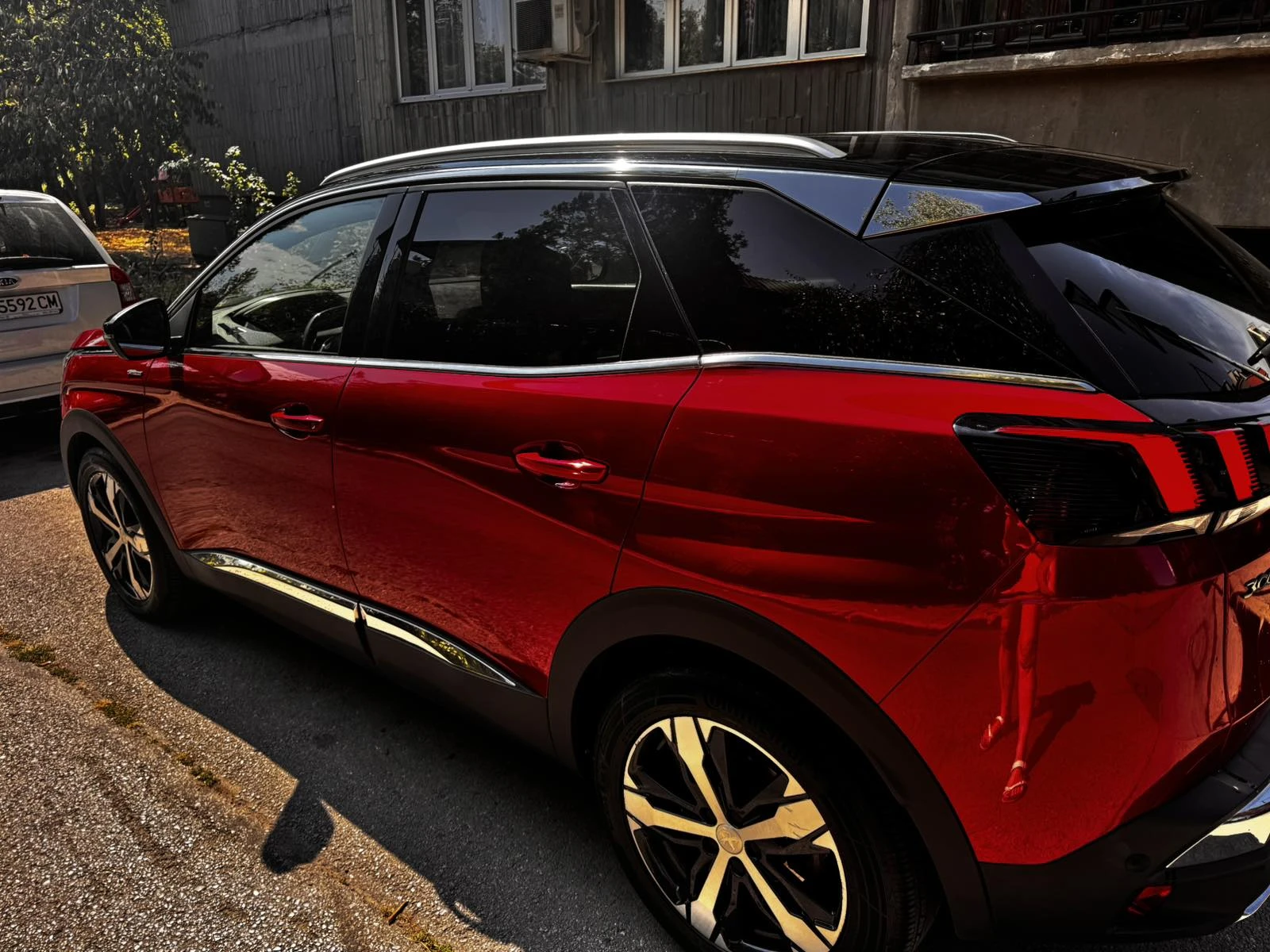 Peugeot 3008 GT Line 2.0 e-HDi 180 EAT8 - изображение 6