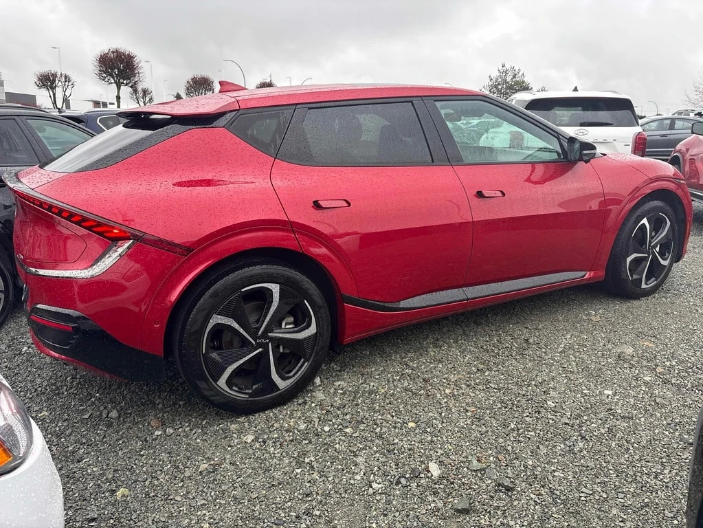 Kia EV6 AWD Long Range w/GT Line Pkg  CARFAX | Mobile.bg   3