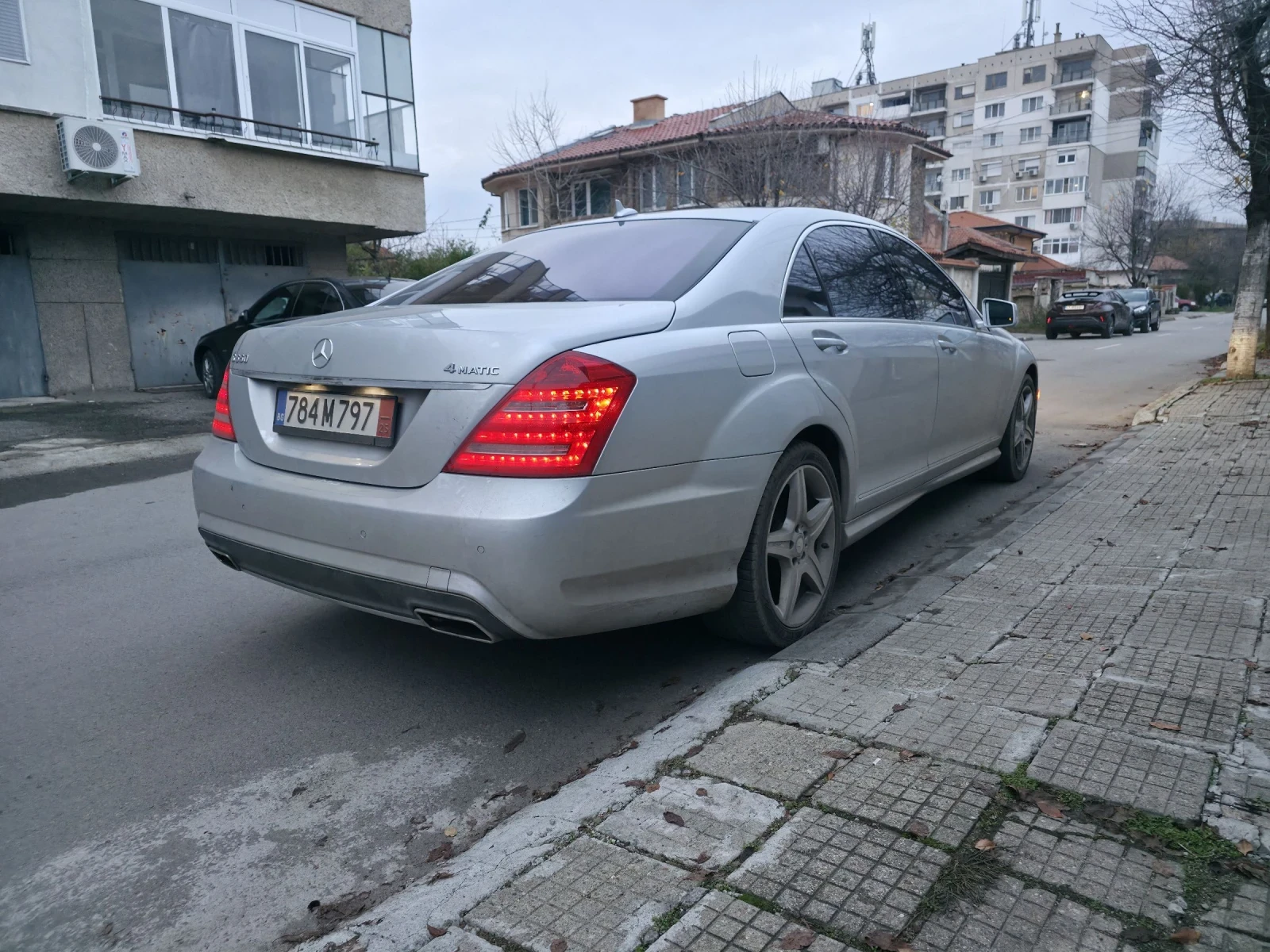 Mercedes-Benz S 550 5.5 AMG / bang & olufsen / 3xTV / Distronic / FULL - изображение 4