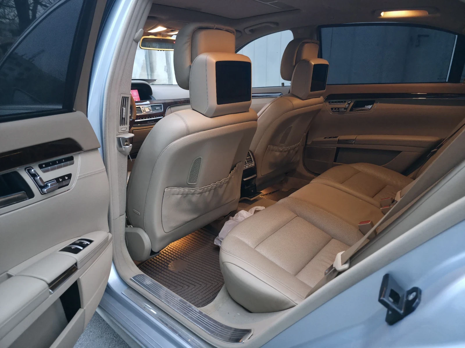 Mercedes-Benz S 550 5.5 AMG / bang & olufsen / 3xTV / Distronic / FULL - изображение 6