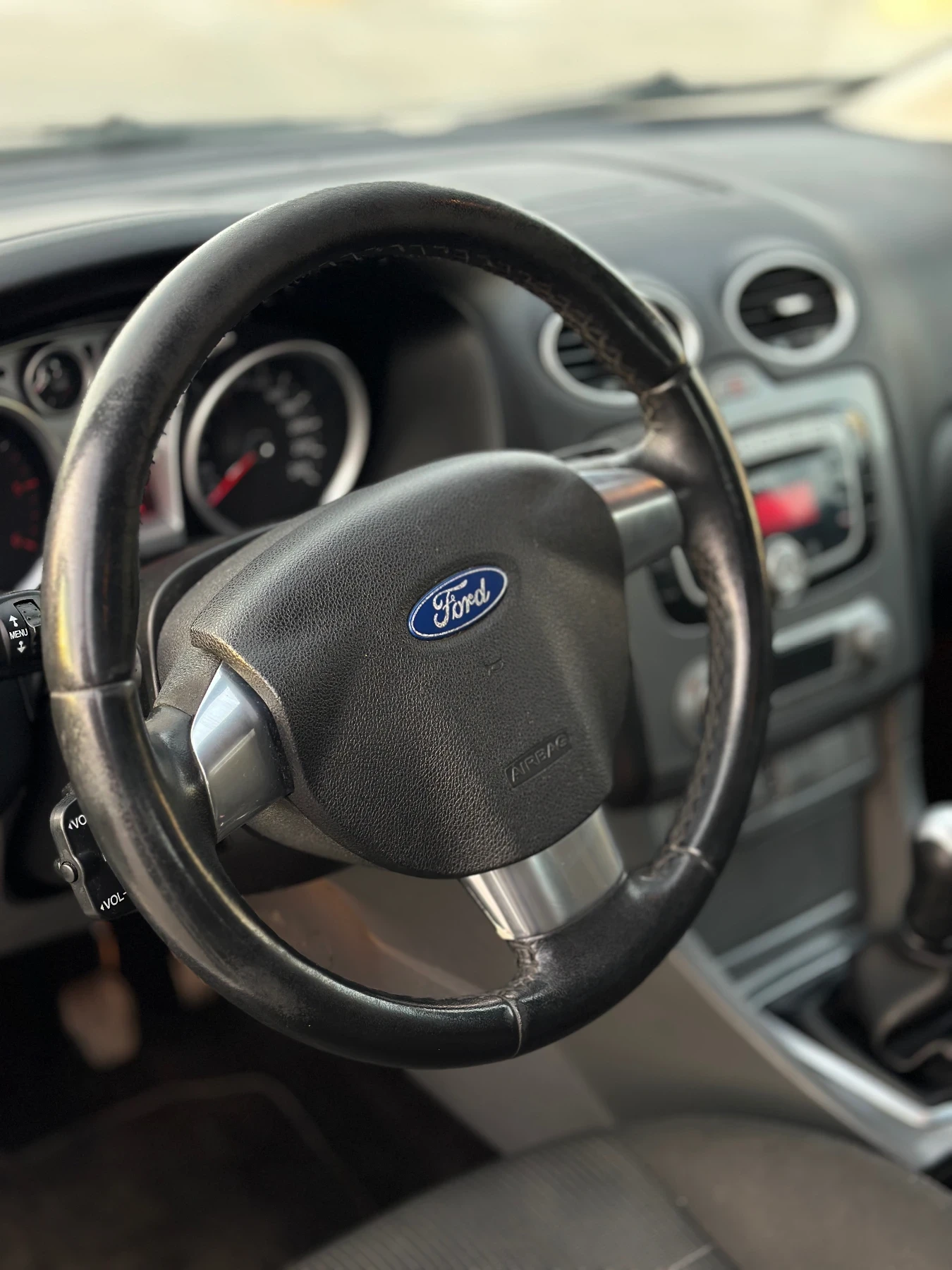 Ford Focus 1.6 TDCI Климатроник - изображение 9