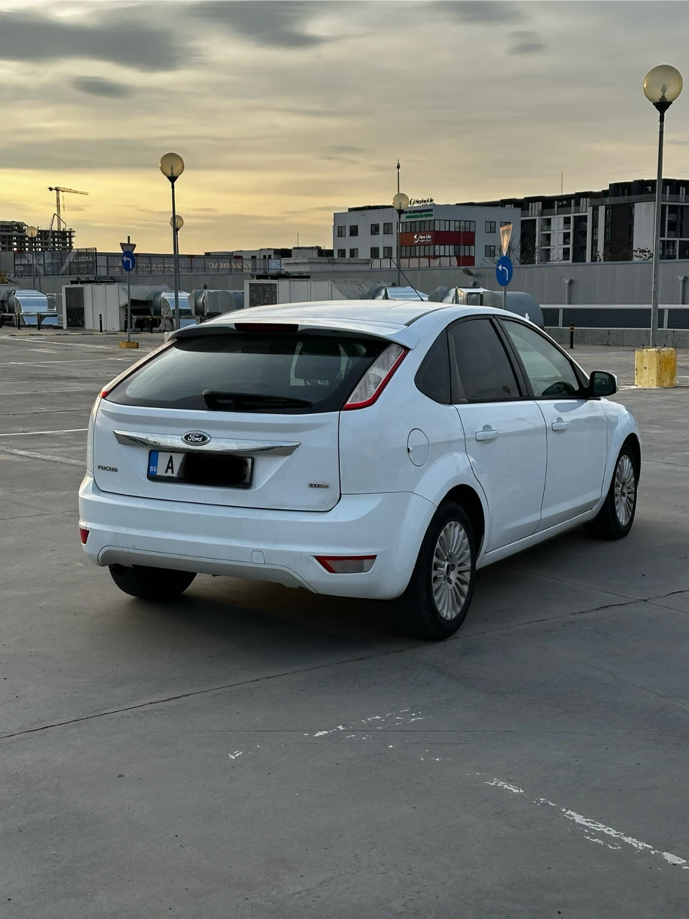 Ford Focus 1.6 TDCI Климатроник - изображение 4
