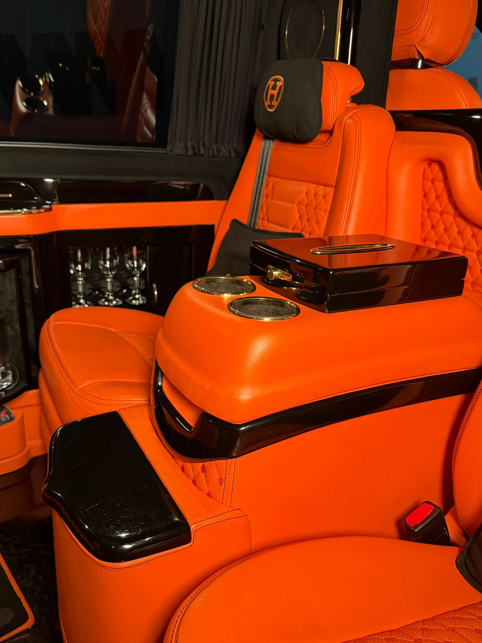 Mercedes-Benz V 300 V250* AMG* Luxury VIP* TV* Playstation* Alpine | Mobile.bg � ����������� 11