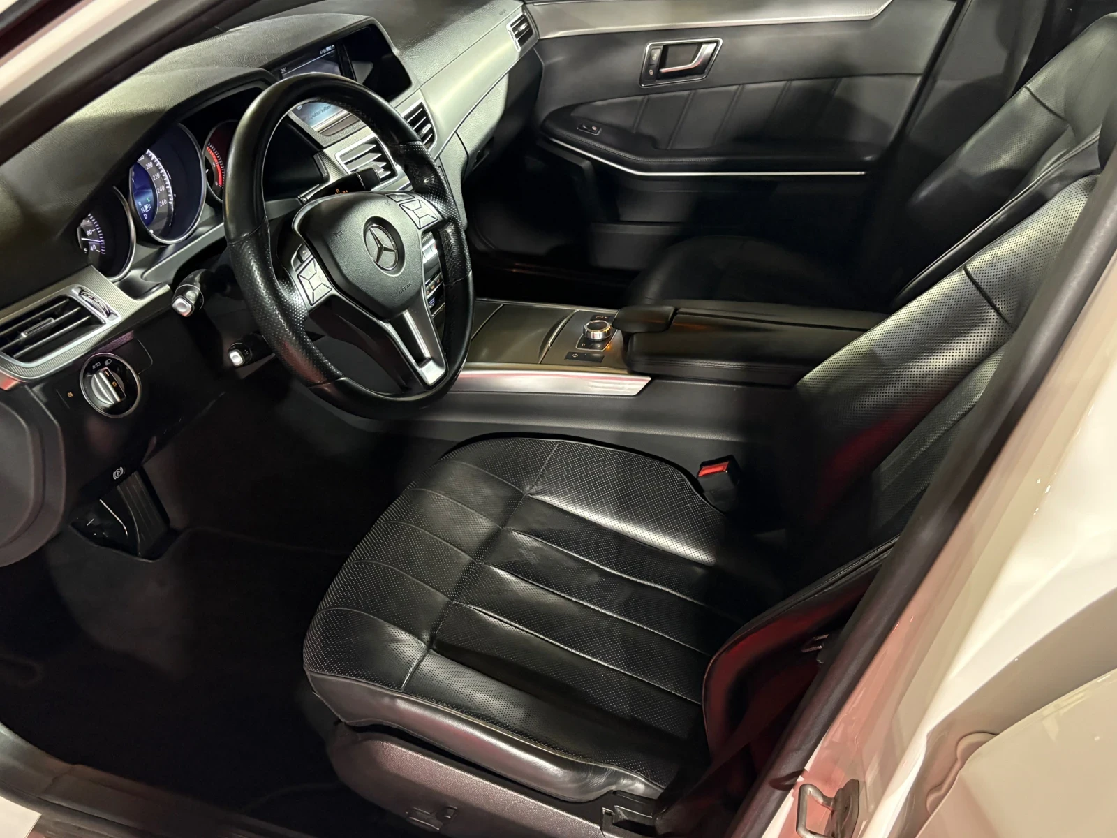 Mercedes-Benz E 350 Edition E, снимка 7 - Автомобили и джипове - 53899468