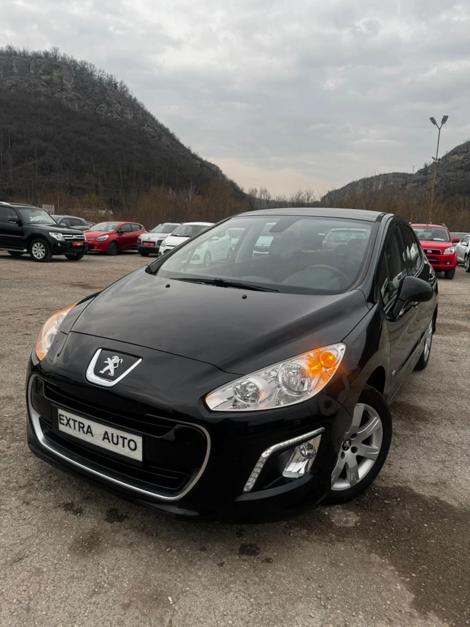 Peugeot 308 1.6i, FULL, 122000км, снимка 17 - Автомобили и джипове - 53934086