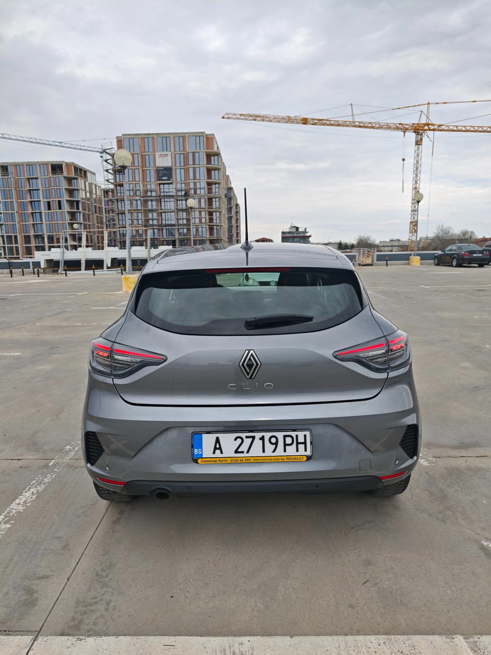 Renault Clio CL5 бензин-газ, снимка 4 - Автомобили и джипове - 54610379
