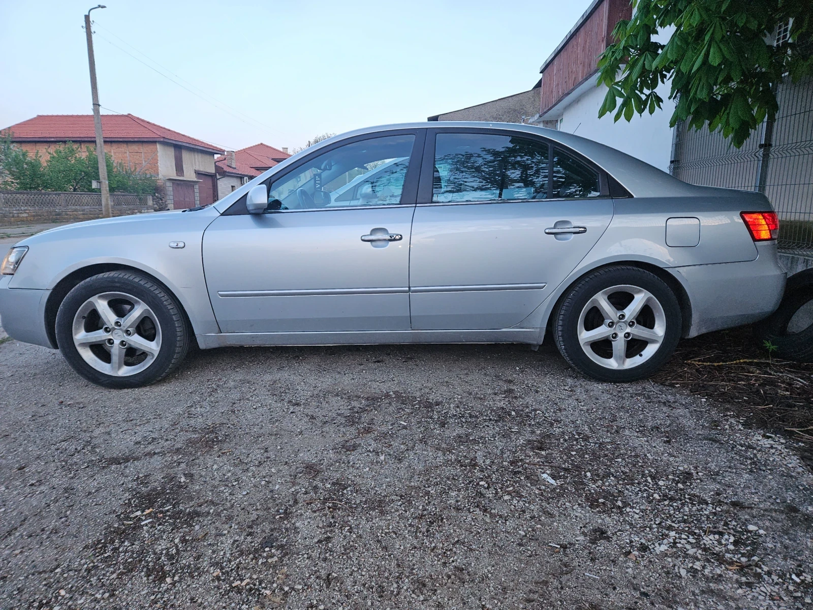 Hyundai Sonata Crdi, снимка 6 - Автомобили и джипове - 54285535