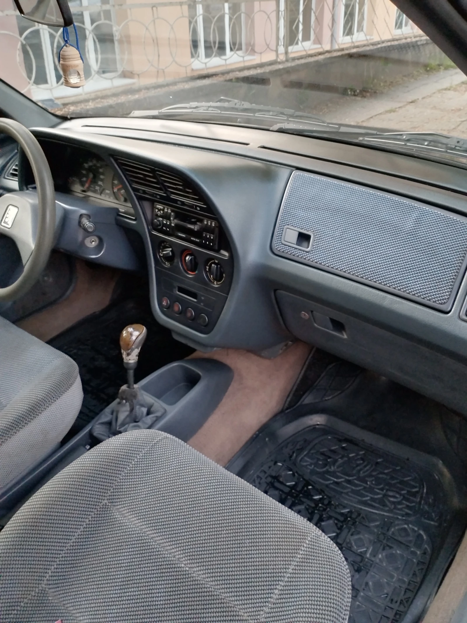 Peugeot 306 XT, снимка 16 - Автомобили и джипове - 54425008