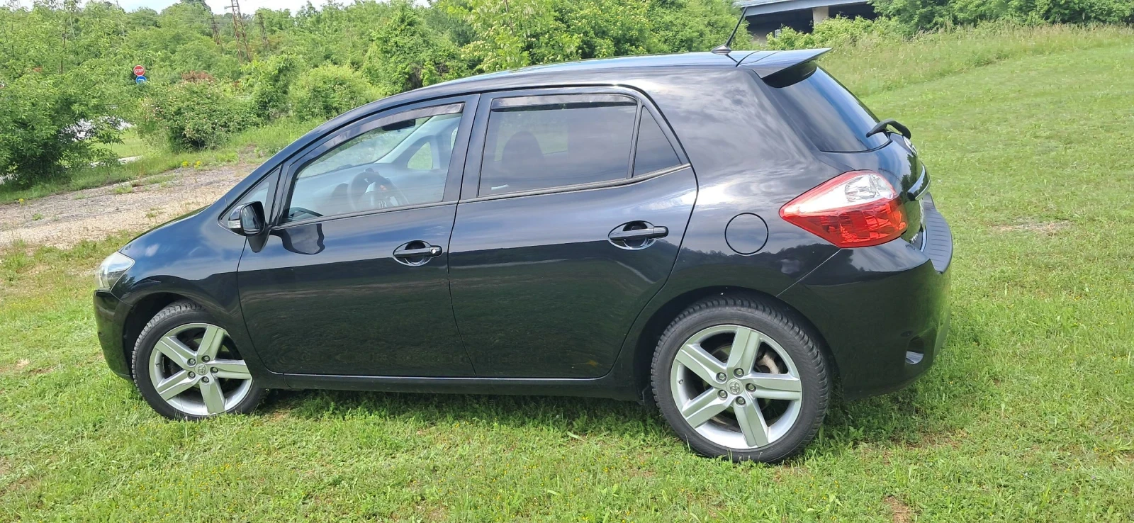 Toyota Auris 1, 8 147 к. с.  Facelift, снимка 4 - Автомобили и джипове - 54608949