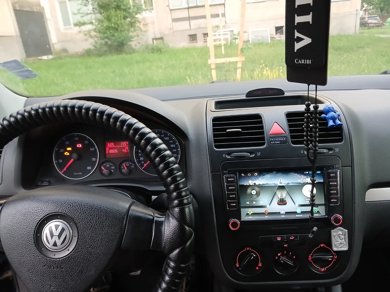 VW Golf 1.6 BSE, снимка 12 - Автомобили и джипове - 54688277