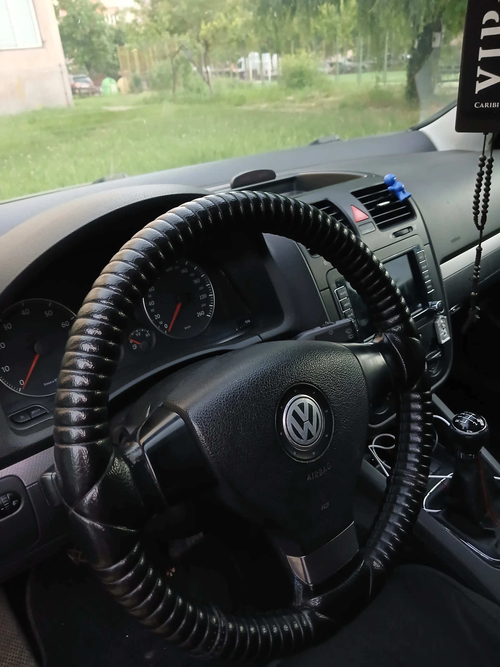 VW Golf 1.6 BSE, снимка 6 - Автомобили и джипове - 54688277
