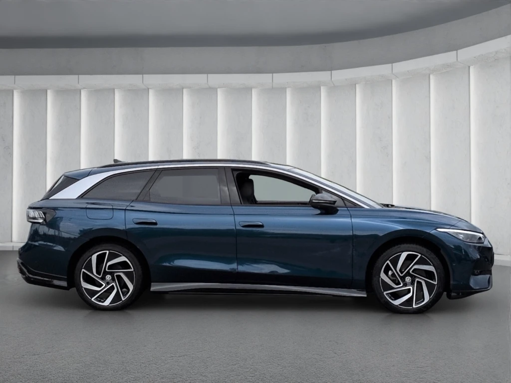 VW ID.7 Tourer Pro S, снимка 2 - Автомобили и джипове - 54853040