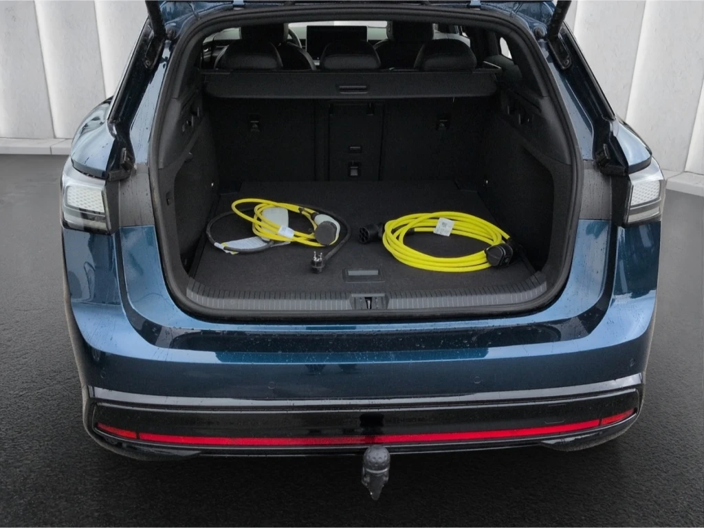 VW ID.7 Tourer Pro S, снимка 11 - Автомобили и джипове - 54853040