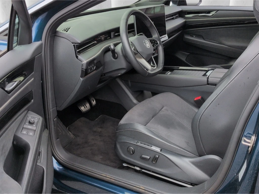 VW ID.7 Tourer Pro S, снимка 8 - Автомобили и джипове - 54853040