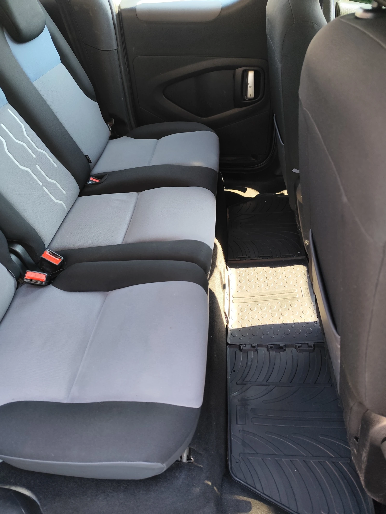 Peugeot Partner tepee, снимка 17 - Автомобили и джипове - 55432982
