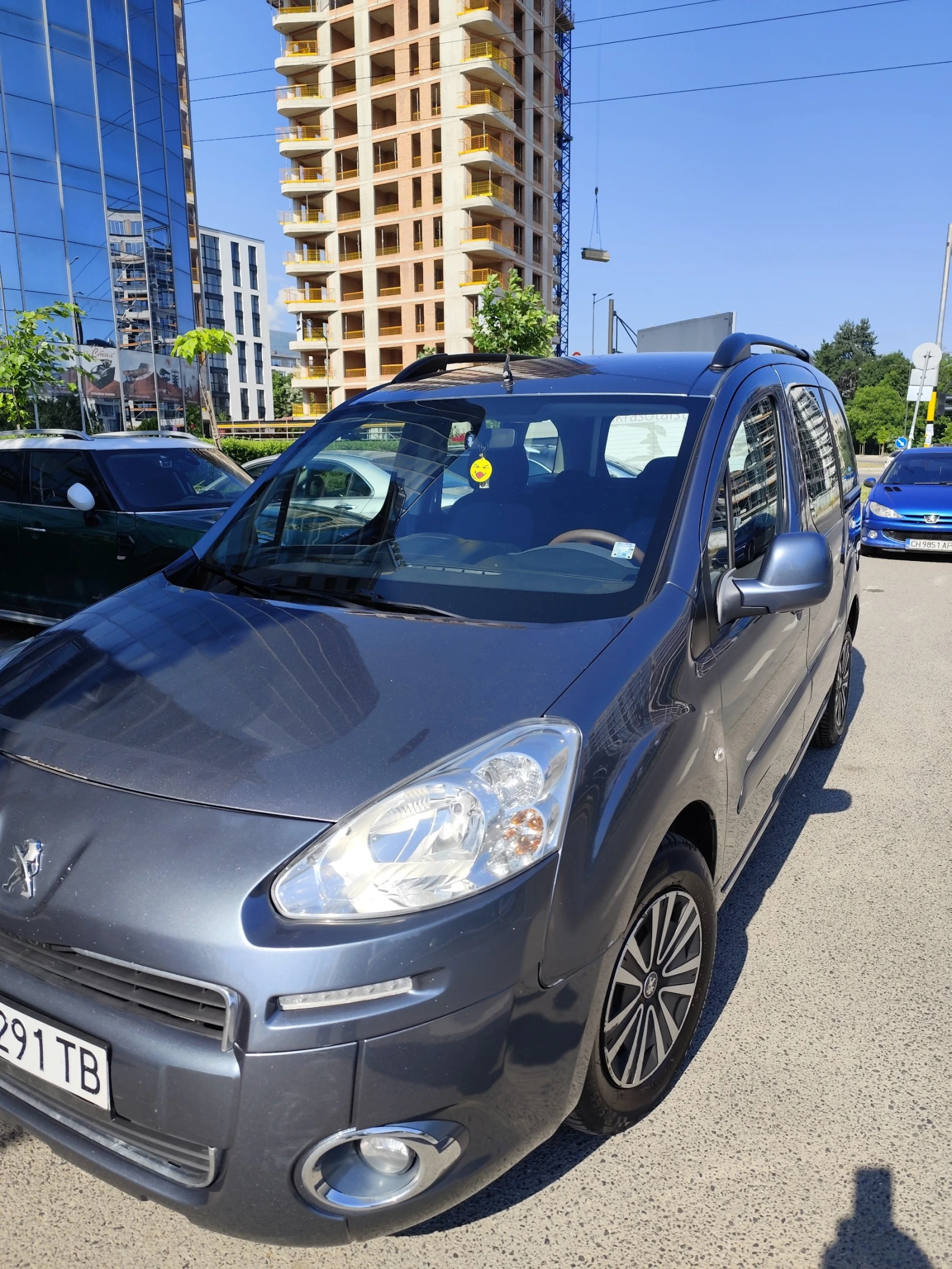 Peugeot Partner tepee, снимка 8 - Автомобили и джипове - 55432982
