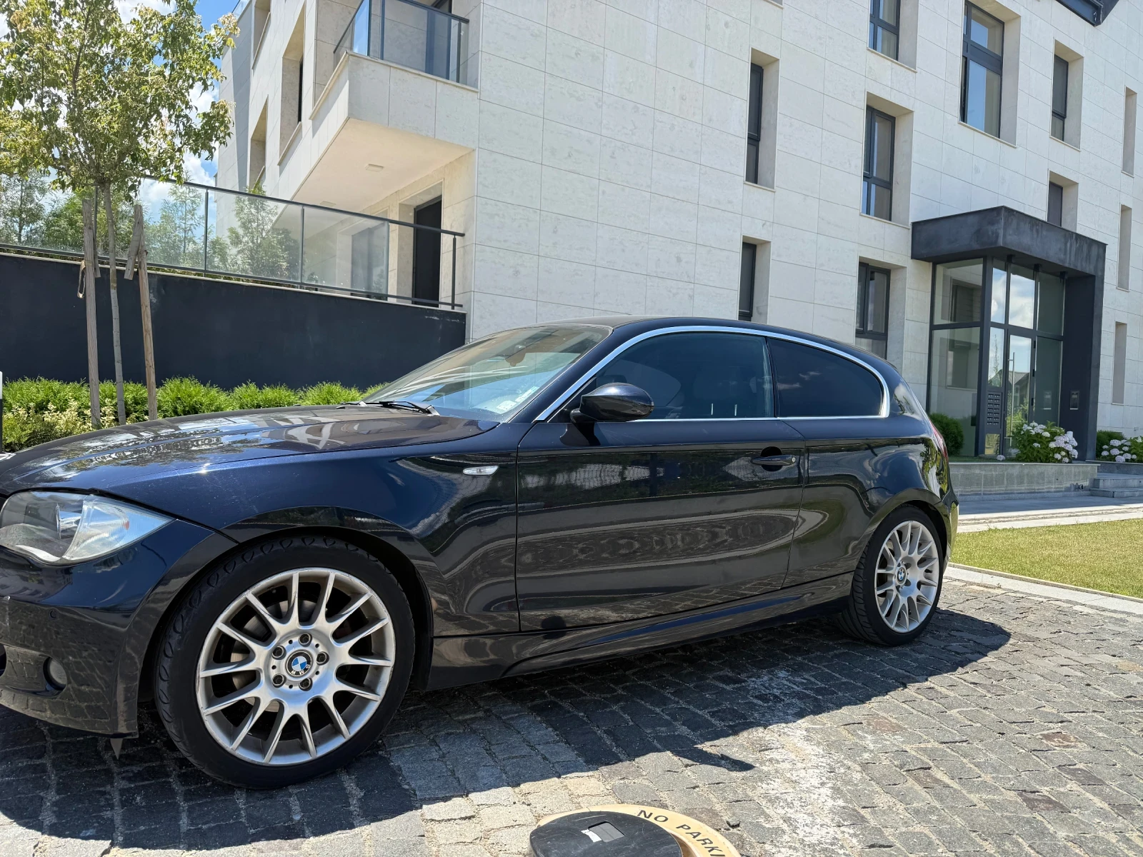 BMW 120 M Sport Packet / Automatic, снимка 3 - Автомобили и джипове - 55684124