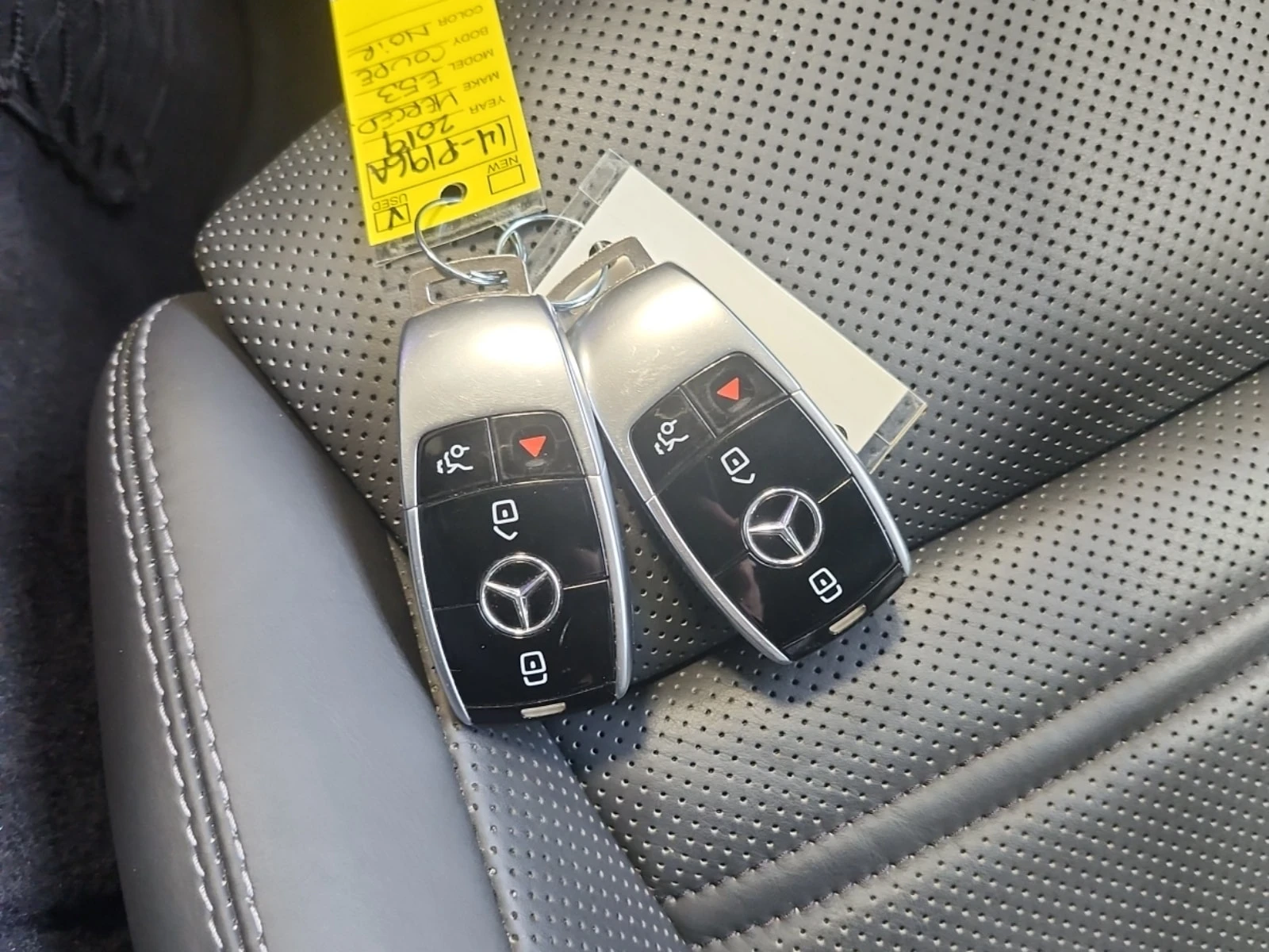 Mercedes-Benz E 53 AMG * LANE ASSIST * ACTIVE PARK ASSIST * DISTRONIC PLU, снимка 9 - Автомобили и джипове - 55990519