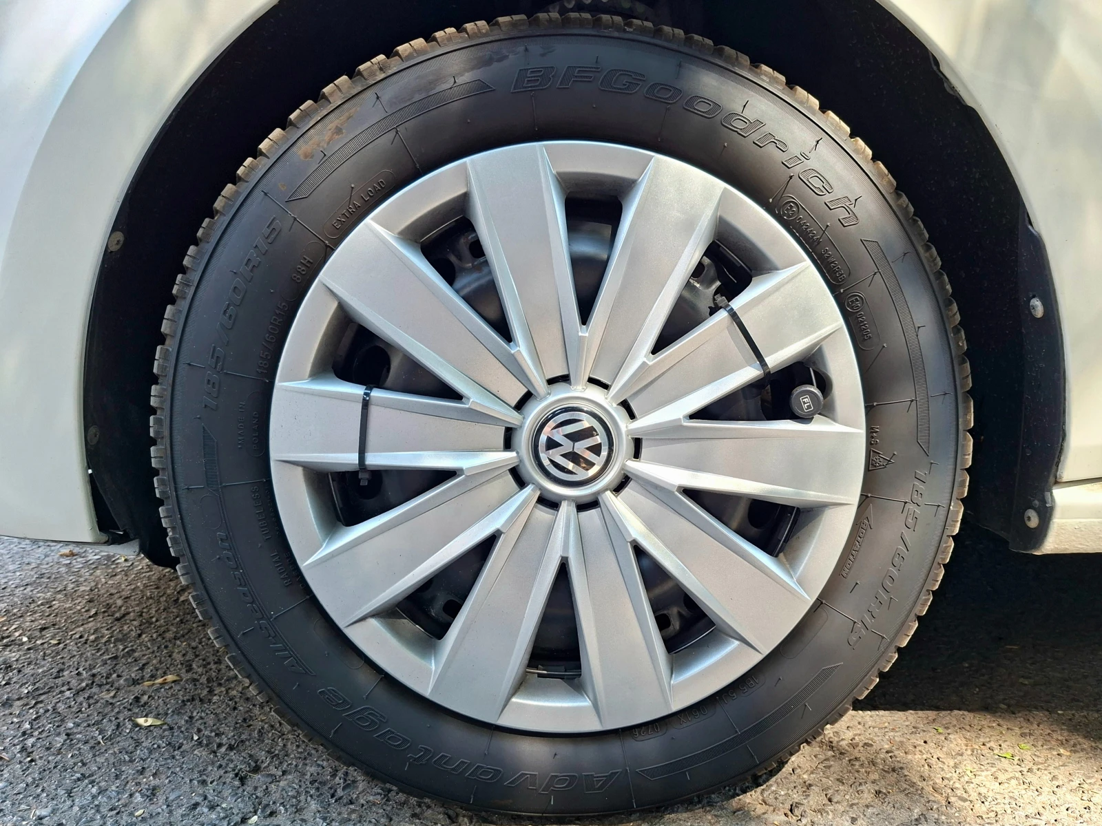 VW Polo 1.2 12V, снимка 16 - Автомобили и джипове - 56224618