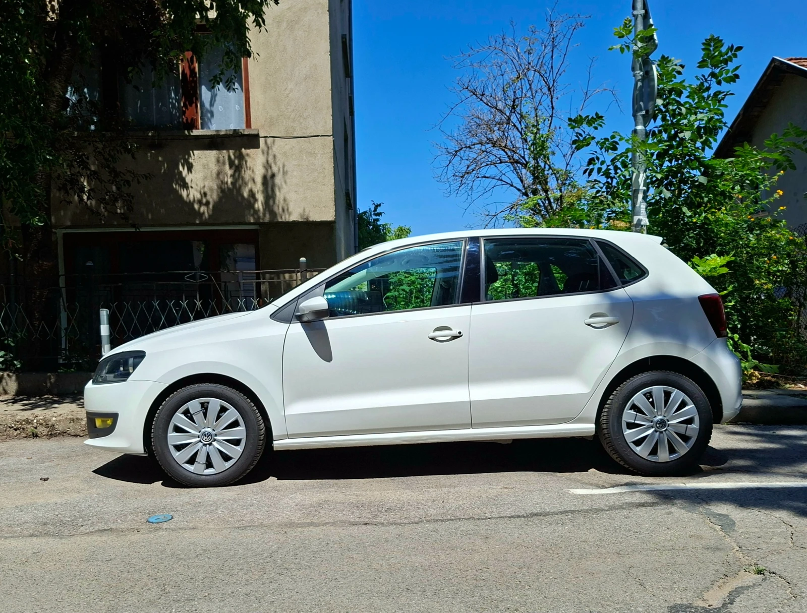 VW Polo 1.2 12V, снимка 2 - Автомобили и джипове - 56224618