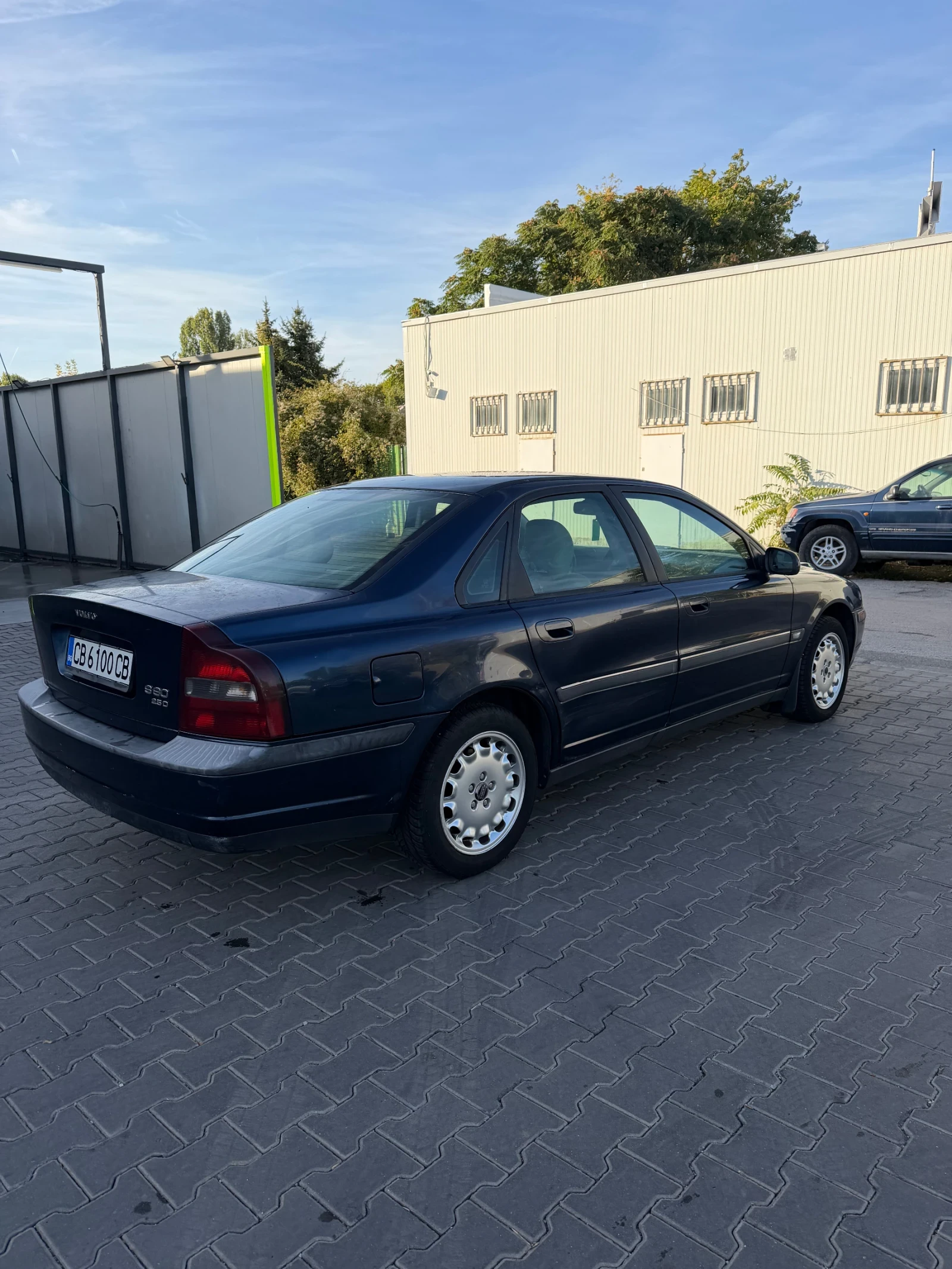 Volvo S80 2.5 ръчка, снимка 3 - Автомобили и джипове - 56338308