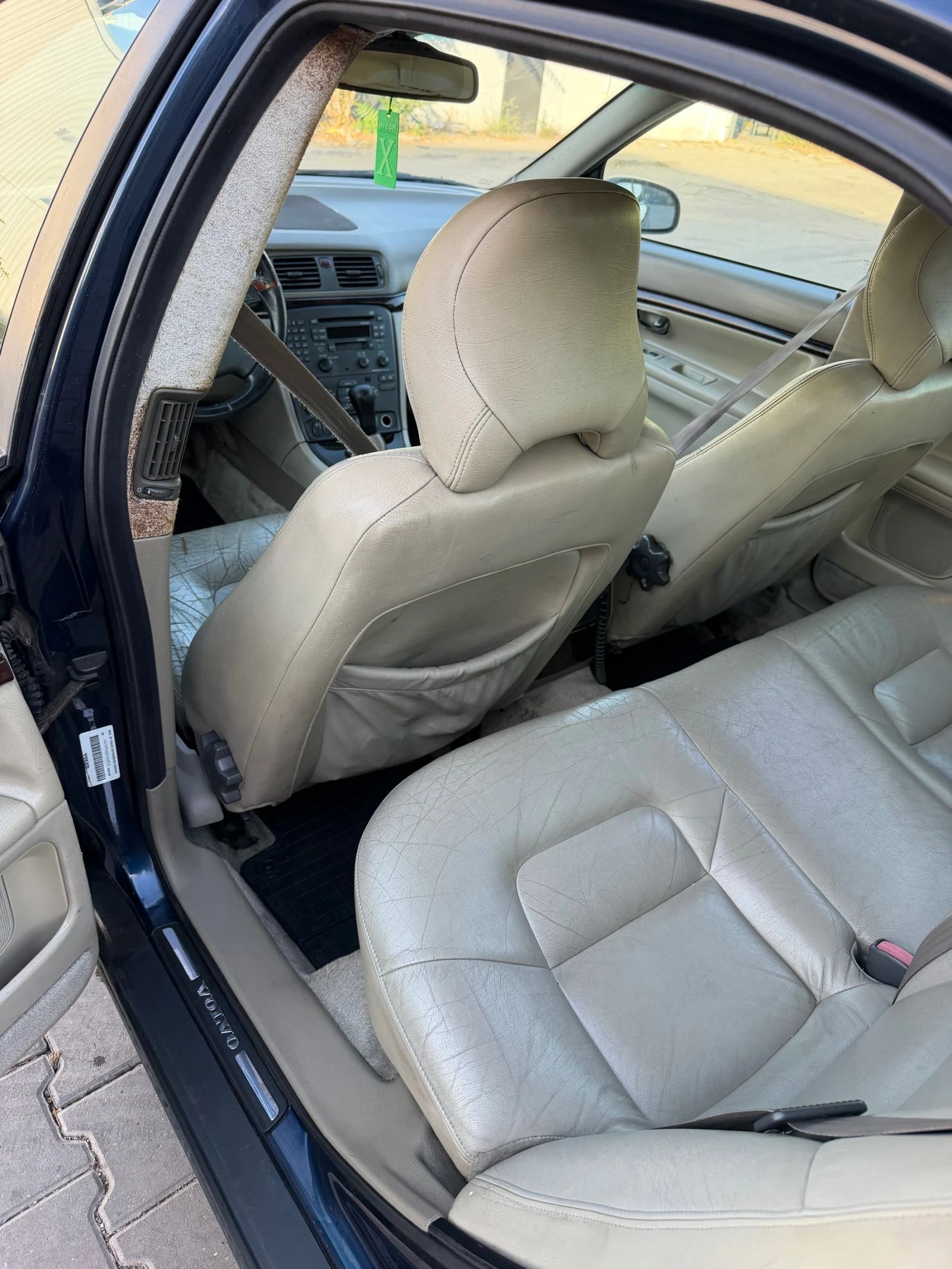 Volvo S80 2.5 ръчка, снимка 6 - Автомобили и джипове - 56338308
