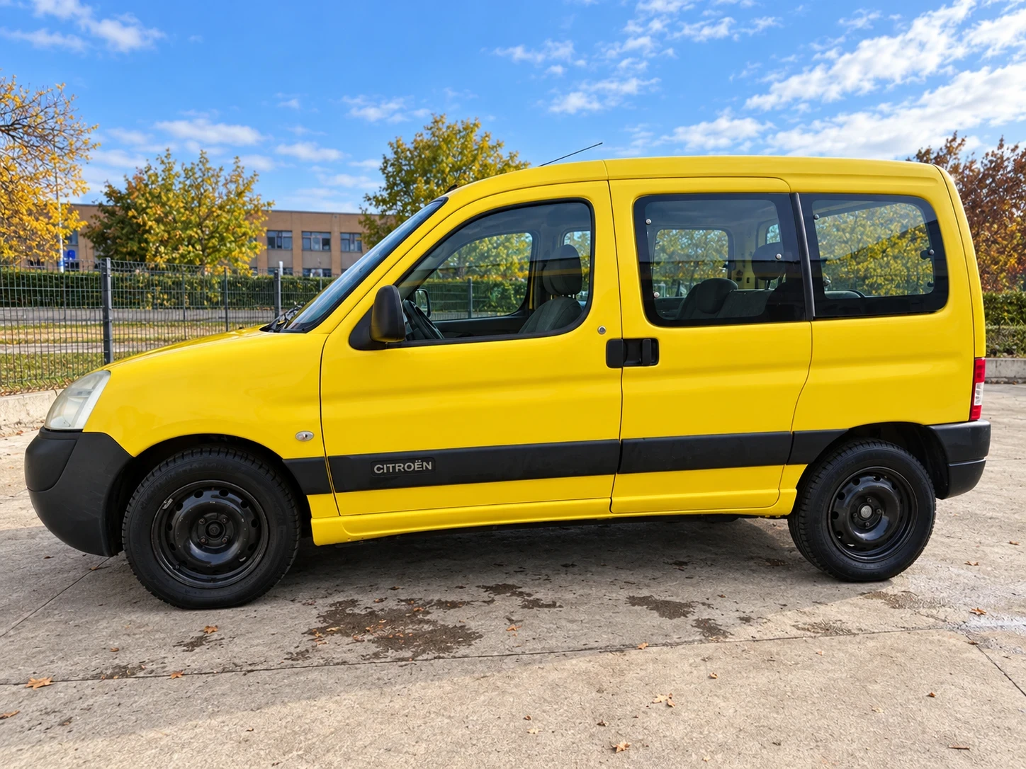 Citroen Berlingo 1.9, снимка 5 - Автомобили и джипове - 56645999