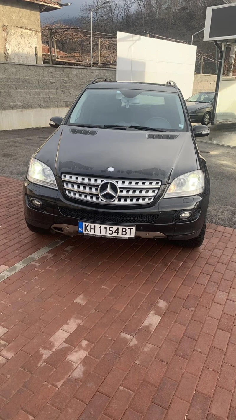 Mercedes-Benz ML 320, снимка 1 - Автомобили и джипове - 46610649