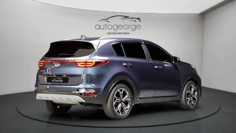 Kia Sportage 2.0 2WD NOBLESSE, снимка 2 - Автомобили и джипове - 52463460