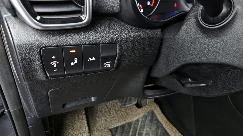 Kia Sportage 2.0 2WD NOBLESSE, снимка 14 - Автомобили и джипове - 52463460