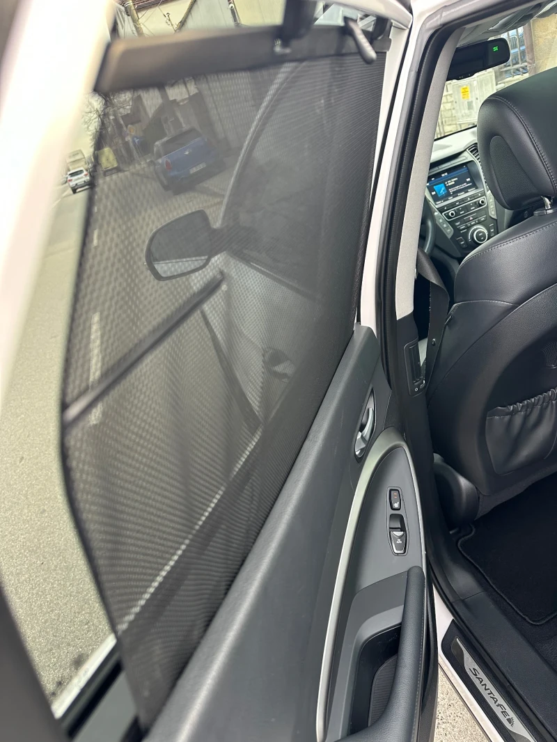 Hyundai Santa fe 2.2 CRDI/ VERTEX/Facelift/4x4/Панорама/.Швейцария, снимка 11 - Автомобили и джипове - 52631287