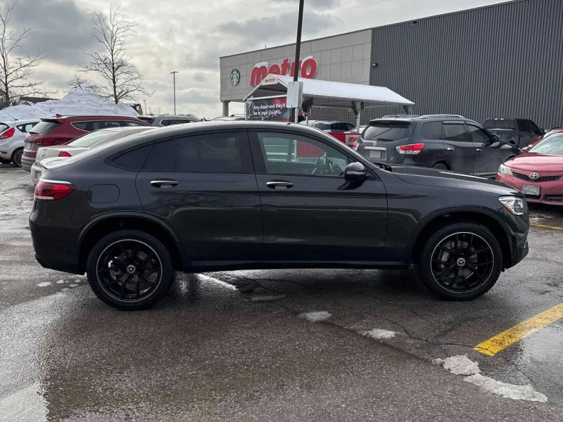 Mercedes-Benz GLC 300 * CARFAX * ДВА КЛЮЧА* ПАНОРАМА* , снимка 3 - Автомобили и джипове - 53569519